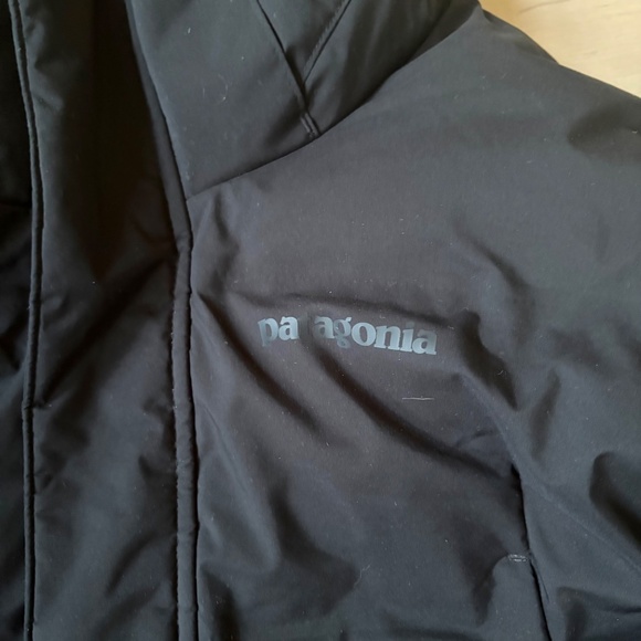 Patagonia | Men's Jackson Glacier Parka - Picture 2 of 3